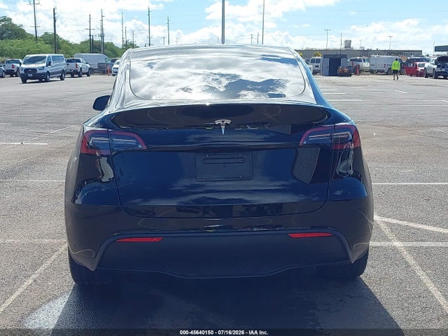 2024 Tesla Model Y Long Range Single Motor Rear-wheel Drive/rwd მანქანა იყიდება აუქციონზე, vin: 7SAYGDED4RA303184, აუქციონის ნომერი: 45640150