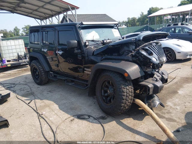 45640169 :رقم المزاد ، 1C4BJWDG9GL131968 vin ، 2016 Jeep Wrangler Unlimited Sport مزاد بيع
