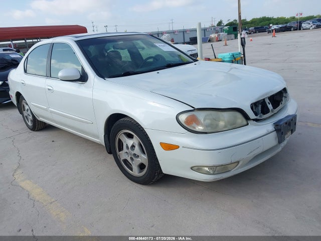 2000 Infiniti I30 Luxury/touring მანქანა იყიდება აუქციონზე, vin: JNKCA31A0YT107867, აუქციონის ნომერი: 45640173