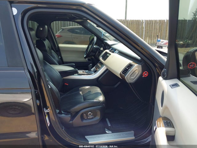 Продажа на аукционе авто 2016 Land Rover Range Rover Sport 3.0l V6 Supercharged Hse, vin: SALWR2PF4GA664126, номер лота: 45640182