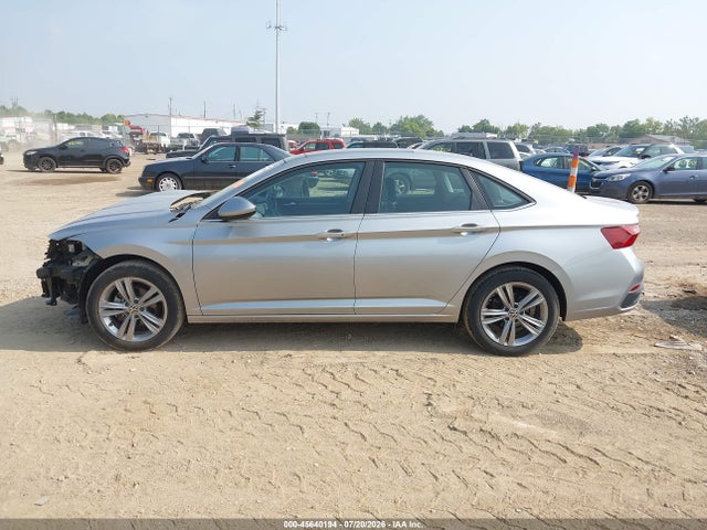 Продаж на аукціоні авто 2022 Volkswagen Jetta 1.5t Se, vin: 3VW7M7BU0NM012548, номер лоту: 45640194
