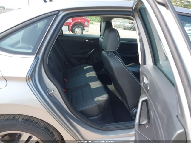 Продаж на аукціоні авто 2022 Volkswagen Jetta 1.5t Se, vin: 3VW7M7BU0NM012548, номер лоту: 45640194