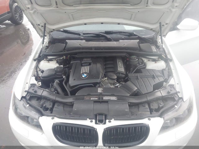 45640212 :رقم المزاد ، WBAPK5C55BA994393 vin ، 2011 Bmw 328i Xdrive مزاد بيع