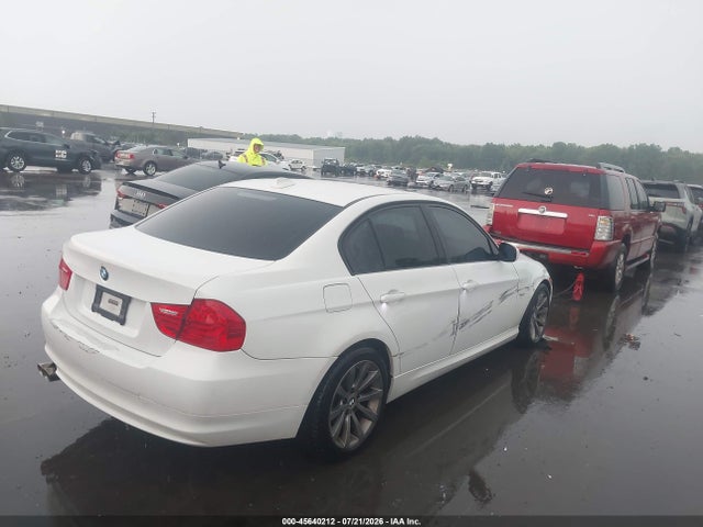 45640212 :رقم المزاد ، WBAPK5C55BA994393 vin ، 2011 Bmw 328i Xdrive مزاد بيع