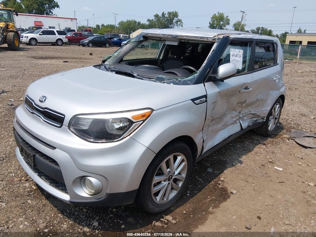 Продаж на аукціоні авто 2018 Kia Soul +, vin: KNDJP3A57J7554690, номер лоту: 45640234