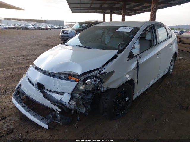 Toyota Prius Two 2015 JTDKN3DU2F0459709 Image 6