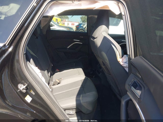 WA12AAGU0S2095813 Audi All-new Q5 Premium Plus Tfsi Quattro S Tronic