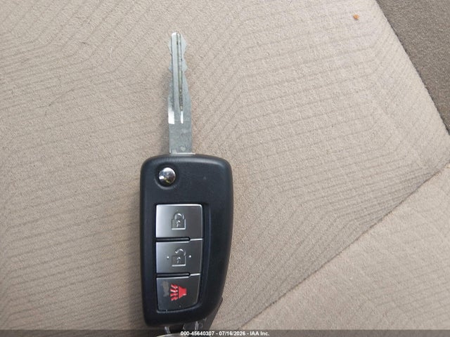 Auction sale of the 2016 Nissan Rogue S, vin: KNMAT2MV9GP598099, lot number: 45640307