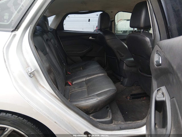 1FADP3F25EL107449 Ford FOCUS SE