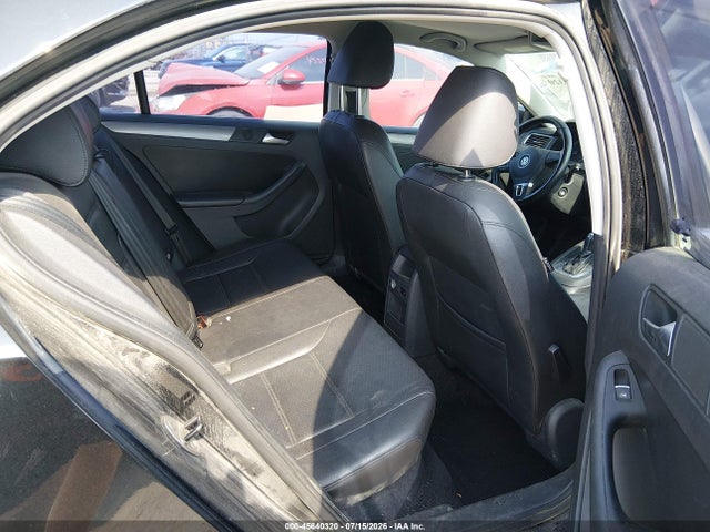 2013 Volkswagen Jetta 2.0l Tdi მანქანა იყიდება აუქციონზე, vin: 3VWLL7AJ1DM248424, აუქციონის ნომერი: 45640320