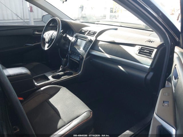 4T1BF1FK0GU514211 Toyota CAMRY SE