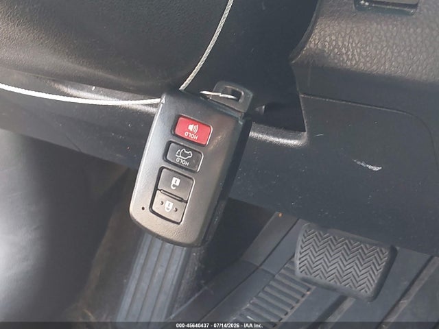 Toyota Rav4 Xle 2016 JTMWFREV9GJ084132 Image 11