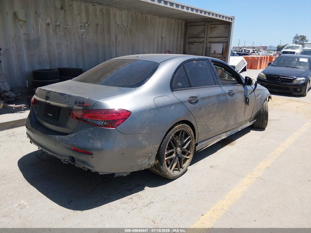 2021 Mercedes-benz Amg E 63 S 4matic+ მანქანა იყიდება აუქციონზე, vin: W1KZF8KB2MA855937, აუქციონის ნომერი: 45640447