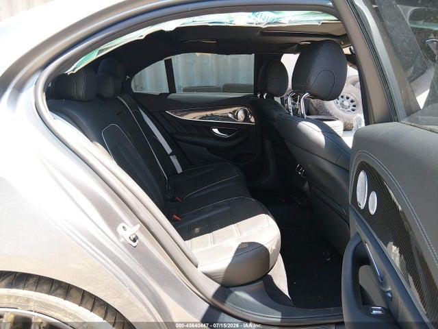 2021 Mercedes-benz Amg E 63 S 4matic+ მანქანა იყიდება აუქციონზე, vin: W1KZF8KB2MA855937, აუქციონის ნომერი: 45640447