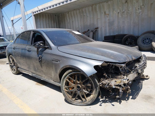 2021 Mercedes-benz Amg E 63 S 4matic+ მანქანა იყიდება აუქციონზე, vin: W1KZF8KB2MA855937, აუქციონის ნომერი: 45640447