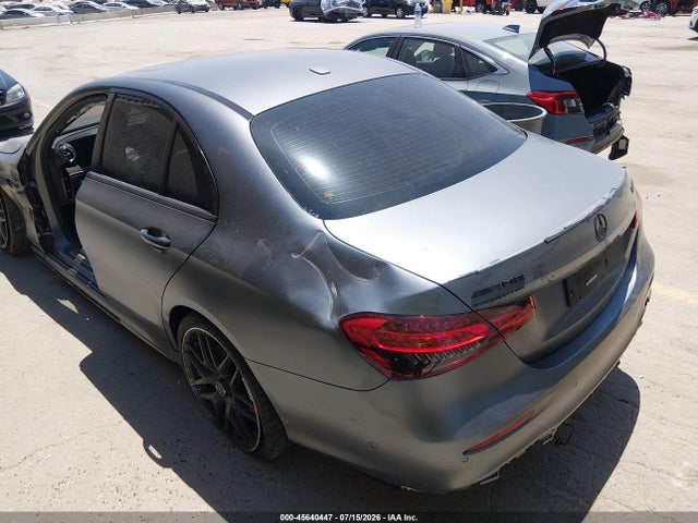 2021 Mercedes-benz Amg E 63 S 4matic+ მანქანა იყიდება აუქციონზე, vin: W1KZF8KB2MA855937, აუქციონის ნომერი: 45640447