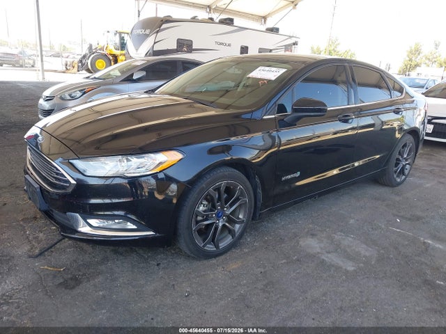 Ford Fusion Hybrid Se 2018 3FA6P0LU0JR177031 Image 2