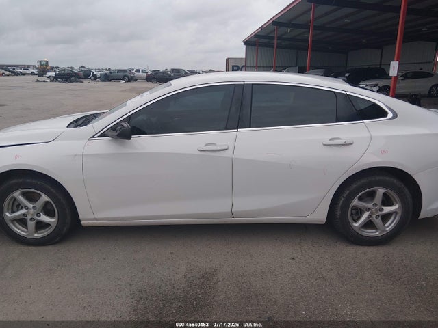 1G1ZB5ST7JF187573 Chevrolet Malibu 1ls