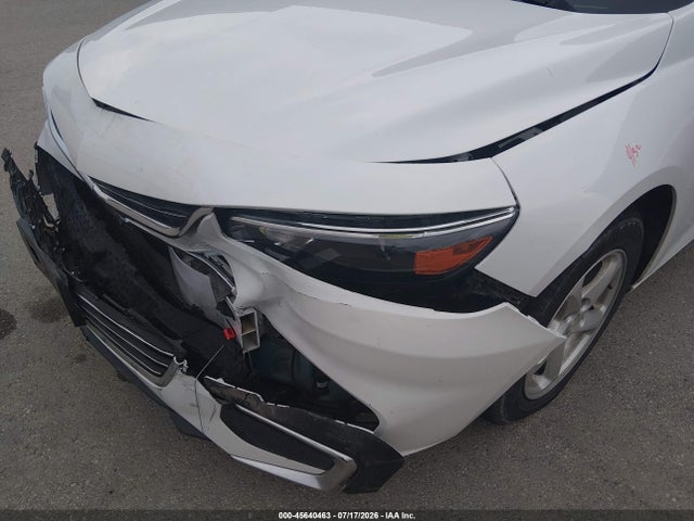 1G1ZB5ST7JF187573 Chevrolet Malibu 1ls