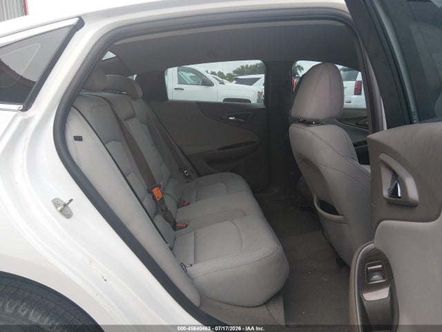 1G1ZB5ST7JF187573 Chevrolet Malibu 1ls