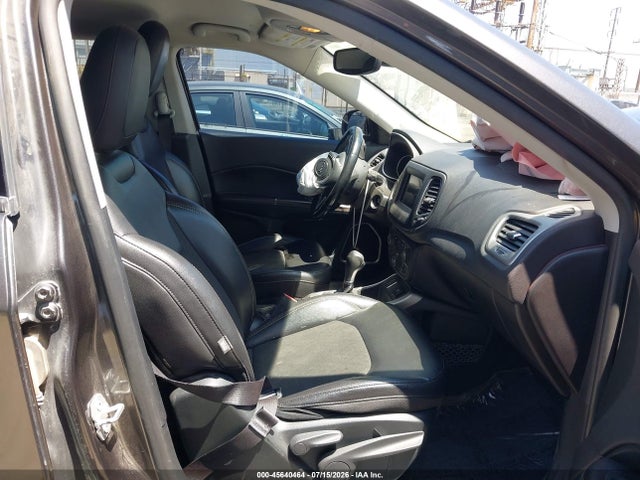3C4NJCBB2LT133711 Jeep Compass Latitude Fwd