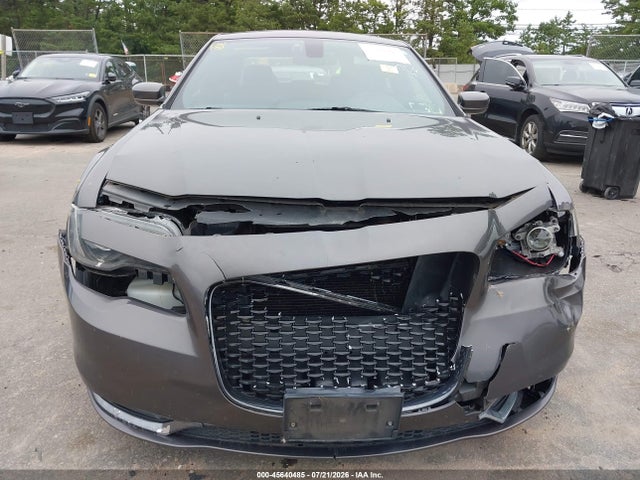Aukcja sprzedaży 2015 Chrysler 300 300s, vin: 2C3CCAGG4FH810740, numer aukcji: 45640485