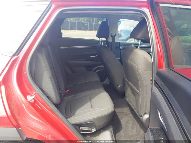 45640539 :رقم المزاد ، 5NMJFCAE8NH080914 vin ، 2022 Hyundai Tucson Sel مزاد بيع