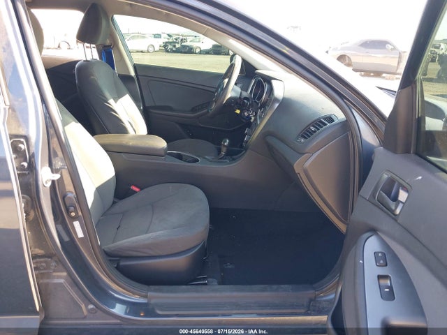 2015 Kia Optima Lx მანქანა იყიდება აუქციონზე, vin: KNAGM4A79F5615967, აუქციონის ნომერი: 45640558