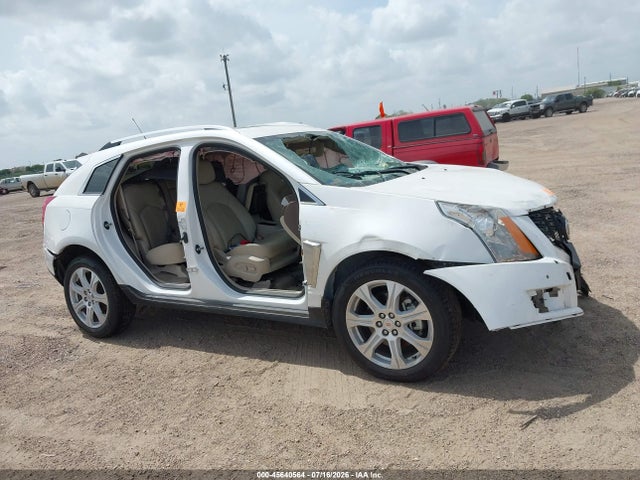2016 Cadillac Srx Performance Collection მანქანა იყიდება აუქციონზე, vin: 3GYFNCE34GS575084, აუქციონის ნომერი: 45640564