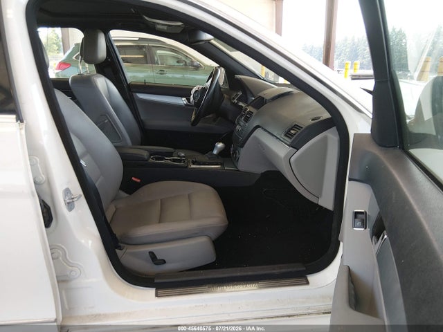 Продаж на аукціоні авто 2008 Mercedes-benz C 300 Luxury/sport, vin: WDDGF54X18F072406, номер лоту: 45640575