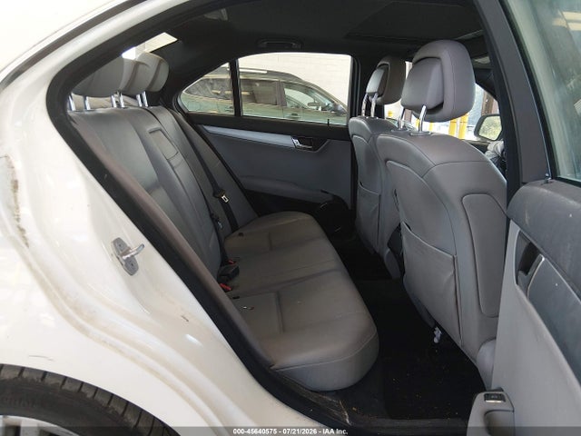 Продаж на аукціоні авто 2008 Mercedes-benz C 300 Luxury/sport, vin: WDDGF54X18F072406, номер лоту: 45640575