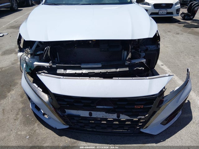 1N4BL4CV4RN318563 Nissan Altima Sr Fwd