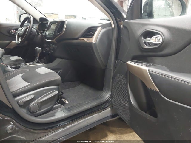 Aukcja sprzedaży 2018 Jeep Cherokee Latitude 4x4, vin: 1C4PJMCB4JD528456, numer aukcji: 45640619
