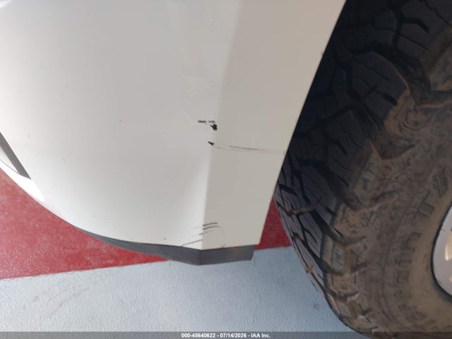 1GNSKFEC9JR317613 Chevrolet Tahoe Commercial Fleet
