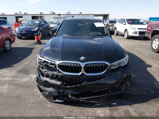 3MW5R1J05M8C12241 BMW 330I
