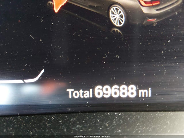 3MW5R1J05M8C12241 BMW 330I