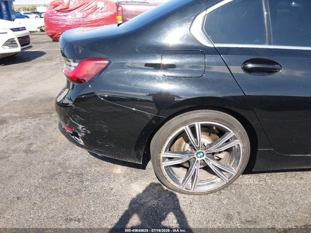 3MW5R1J05M8C12241 BMW 330I