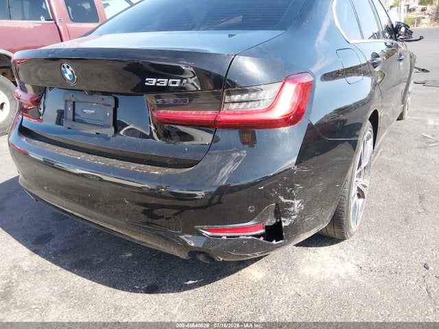 3MW5R1J05M8C12241 BMW 330I