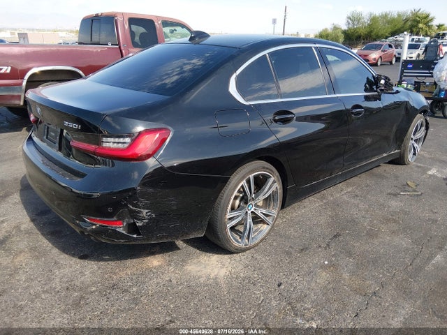 3MW5R1J05M8C12241 BMW 330I
