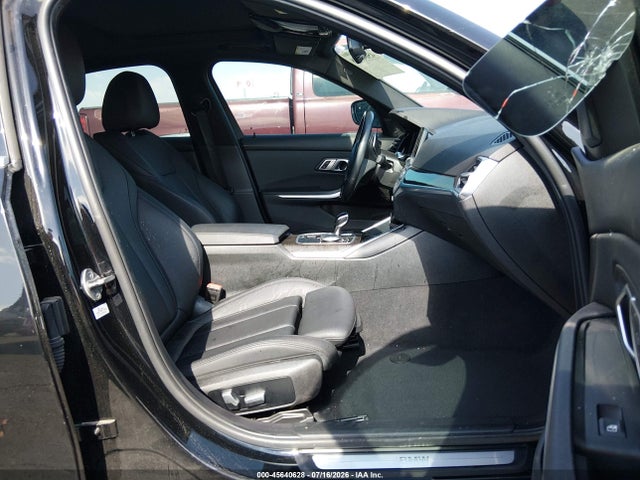 3MW5R1J05M8C12241 BMW 330I