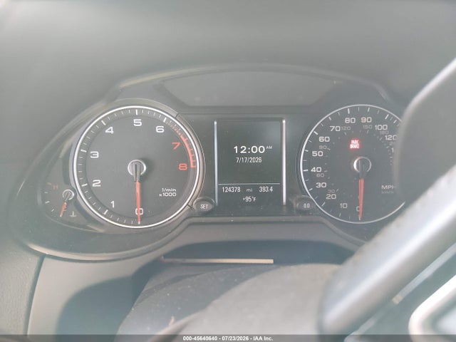 Продажа на аукционе авто 2017 Audi Q5 2.0t Premium, vin: WA1M2AFP0HA038043, номер лота: 45640640