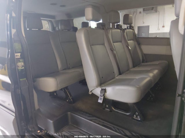 1FMZK1YM0JKB42476 Ford Transit-150 Xl