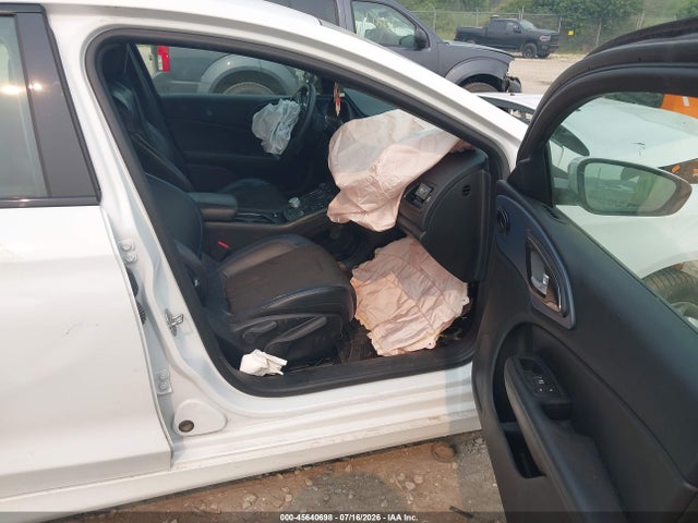 Продаж на аукціоні авто 2016 Chrysler 200 S, vin: 1C3CCCBB9GN146662, номер лоту: 45640698