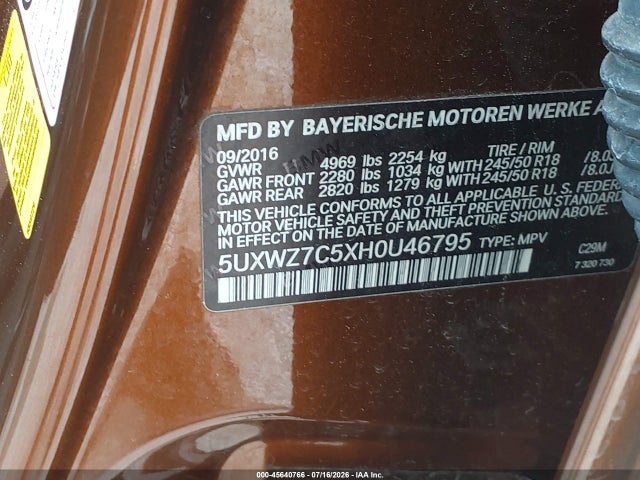 45640766 :رقم المزاد ، 5UXWZ7C5XH0U46795 vin ، 2017 Bmw X3 Sdrive28i مزاد بيع
