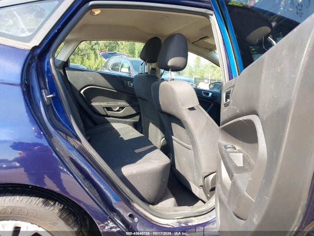 45640788 :رقم المزاد ، 3FADP4BJ0GM174089 vin ، 2016 Ford Fiesta Se مزاد بيع