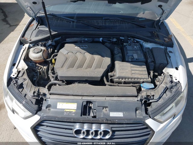 Audi A3 40 Premium/40 Titanium Premium 2019 WAUAUGFF5K1014614 Image 10