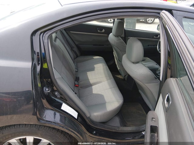 45640812 :رقم المزاد ، 4A32B2FF3BE021051 vin ، 2011 Mitsubishi Galant Fe مزاد بيع