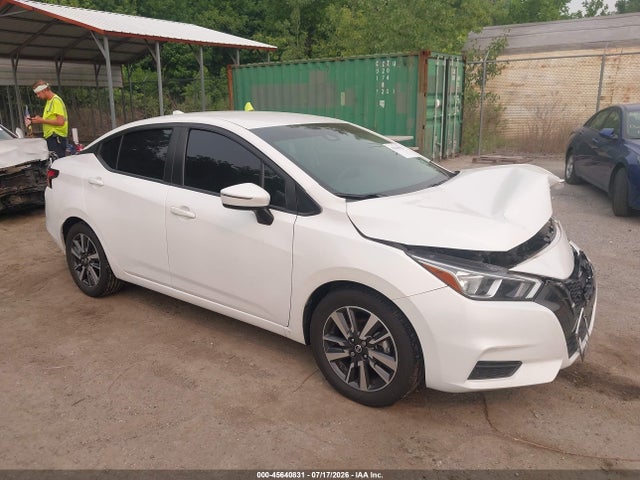 2021 Nissan Versa Sv Xtronic Cvt მანქანა იყიდება აუქციონზე, vin: 3N1CN8EV1ML879327, აუქციონის ნომერი: 45640831