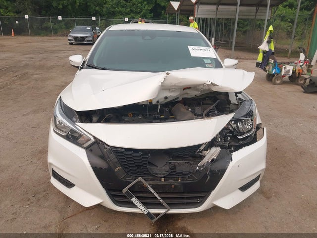 2021 Nissan Versa Sv Xtronic Cvt მანქანა იყიდება აუქციონზე, vin: 3N1CN8EV1ML879327, აუქციონის ნომერი: 45640831