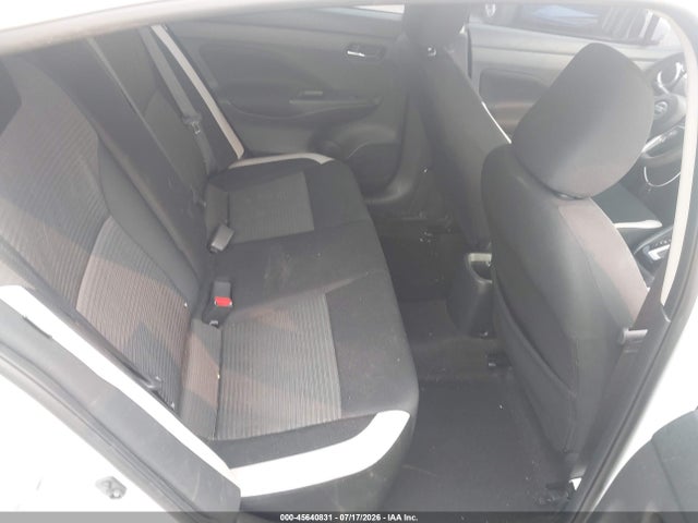 2021 Nissan Versa Sv Xtronic Cvt მანქანა იყიდება აუქციონზე, vin: 3N1CN8EV1ML879327, აუქციონის ნომერი: 45640831
